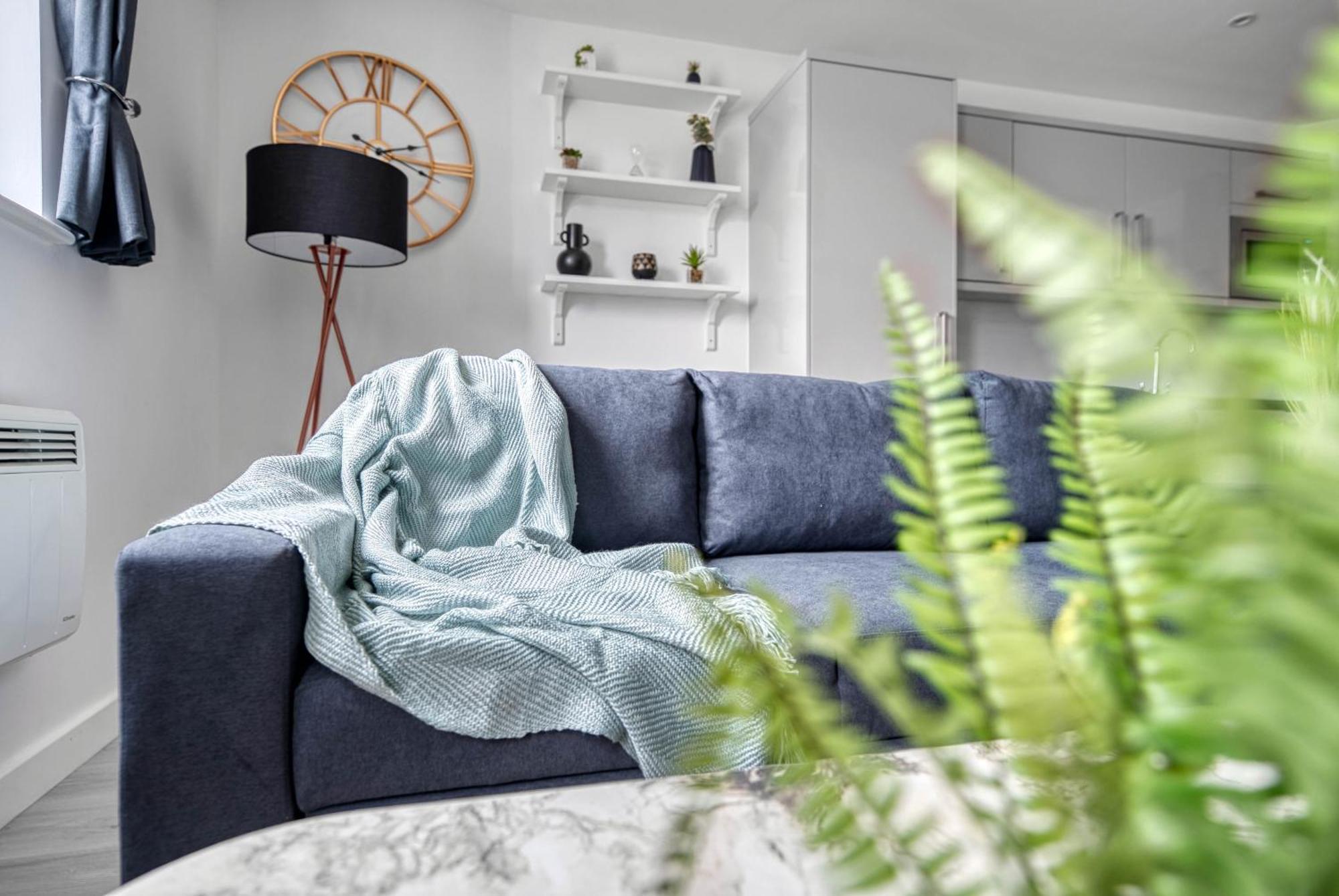 The Post House Two By Fortuna Property Gloucester Kültér fotó